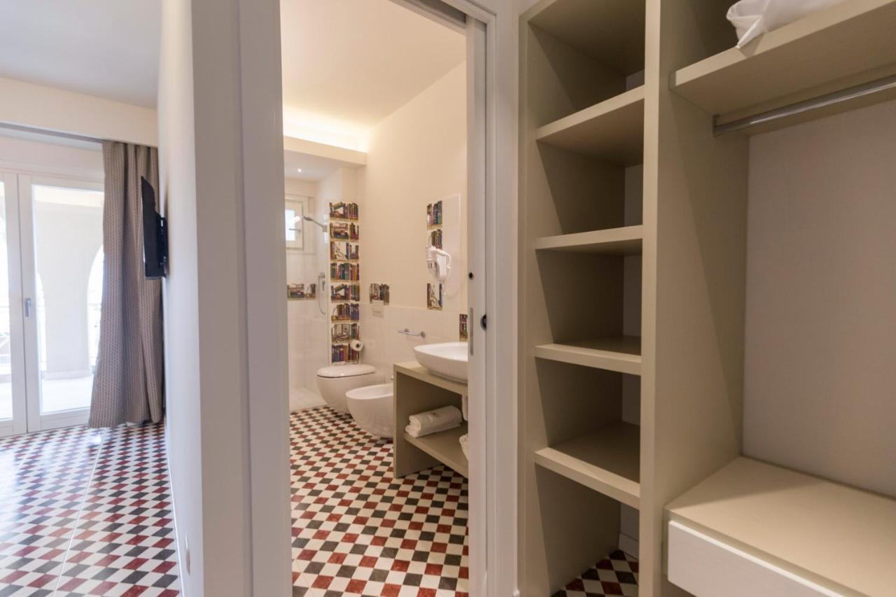 Suite Hotel L'Oasi Di Riaci (Adults Only) Santa Domenica  Bagian luar foto